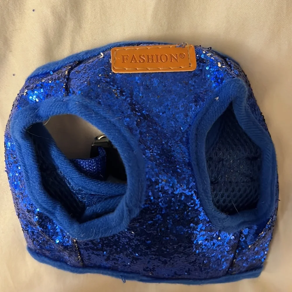 Glitter Pet Harness & Leash - Picture 3 of 6